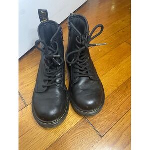 Dr. Martens 1460 J Black Leather Ankle Boots‎ Kids US 2 AirWair lace up